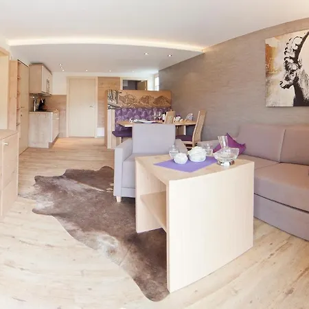 Denninger's Ferienhaeusle Apartamento Riezlern